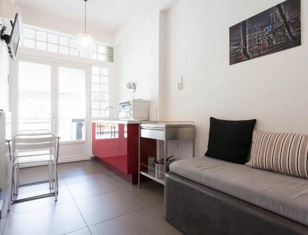 Acropolis Charming Apartment With Large Balcony - Dm17 Atenas Exterior foto